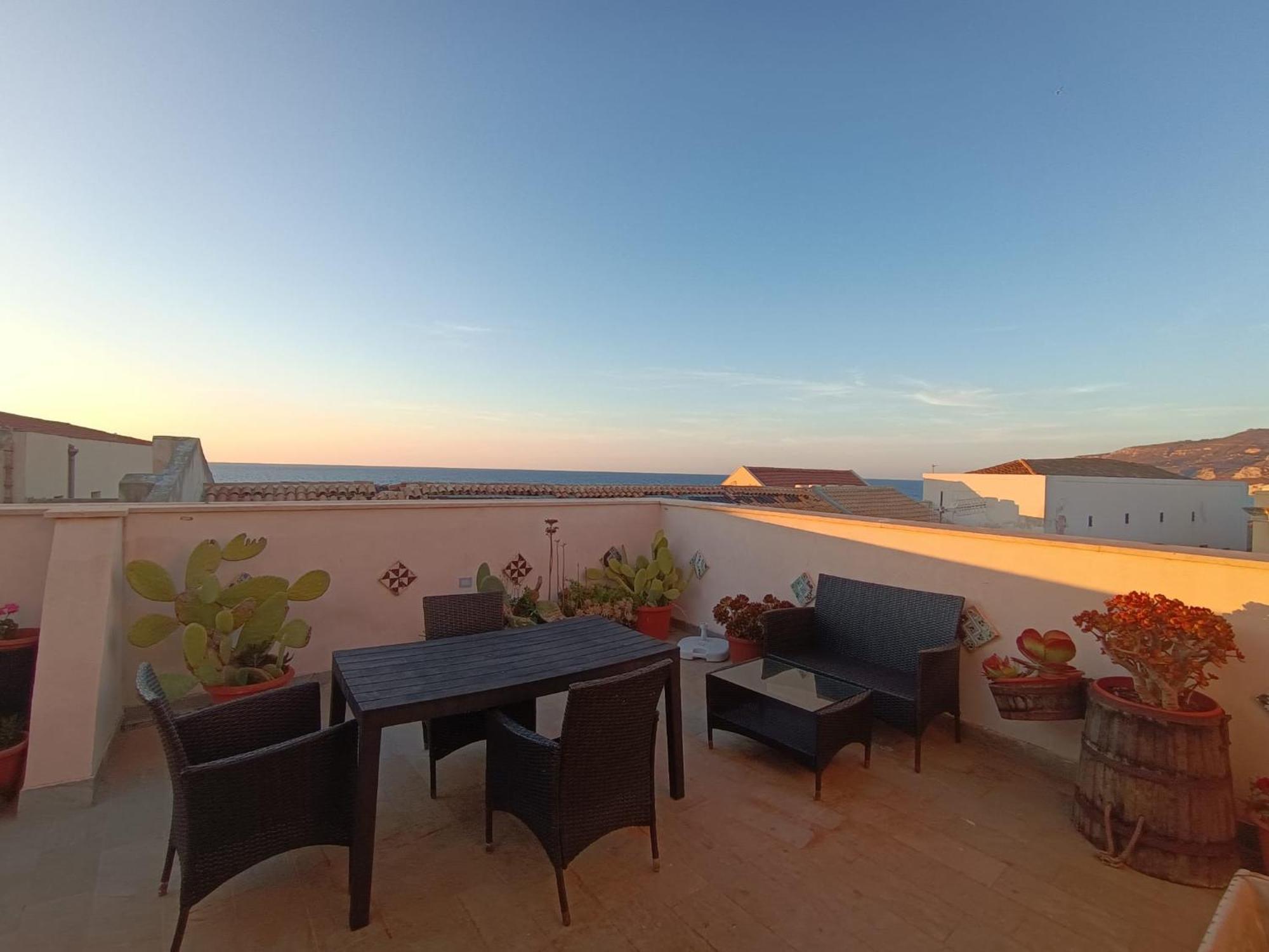 Boutique Rooms And Breakfast Granveliero Trapani Exterior photo