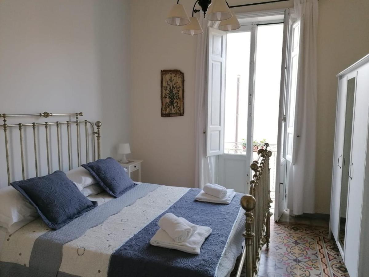 Boutique Rooms And Breakfast Granveliero Trapani Exterior photo